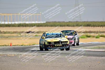 media/Sep-29-2024-24 Hours of Lemons (Sun) [[6a7c256ce3]]/Bus Stop (1145a-1215p)/